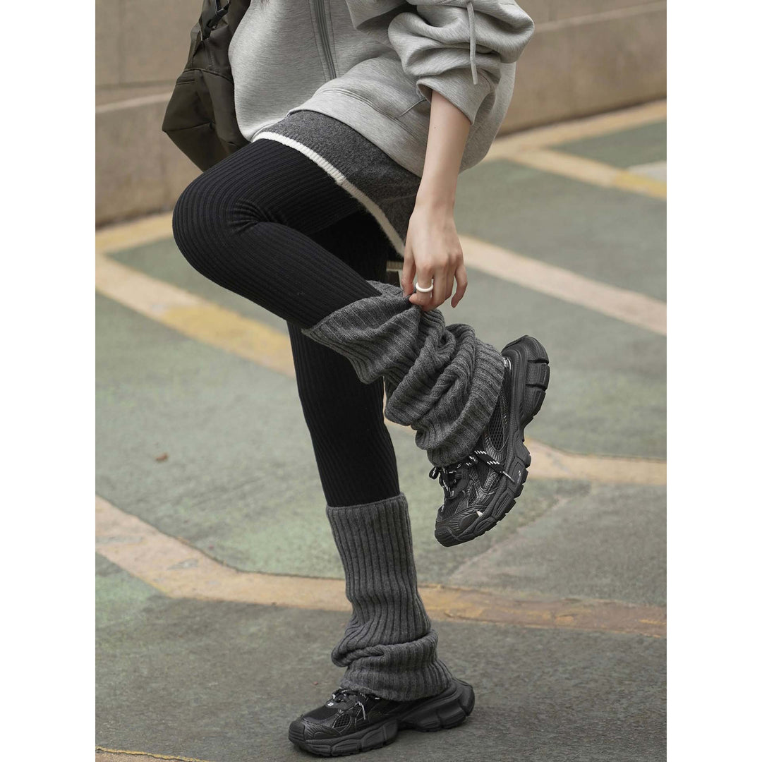 Women's Ribbed Thermal Leggings with High Waist and Knitted Cuffs Amarae