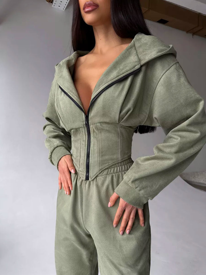 Sporty jumpsuit for women with zipper and high collar Lune London