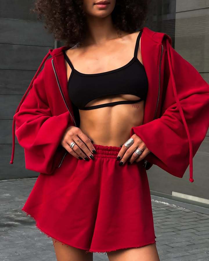 Casual sweatshirt set for women with surplus fabric and high collar Lune London