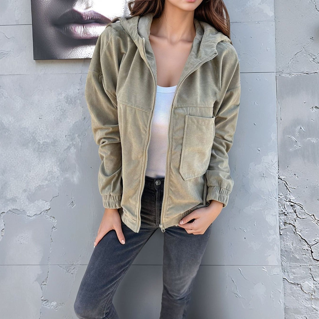 Light cord jacket for women with practical pockets Lune London