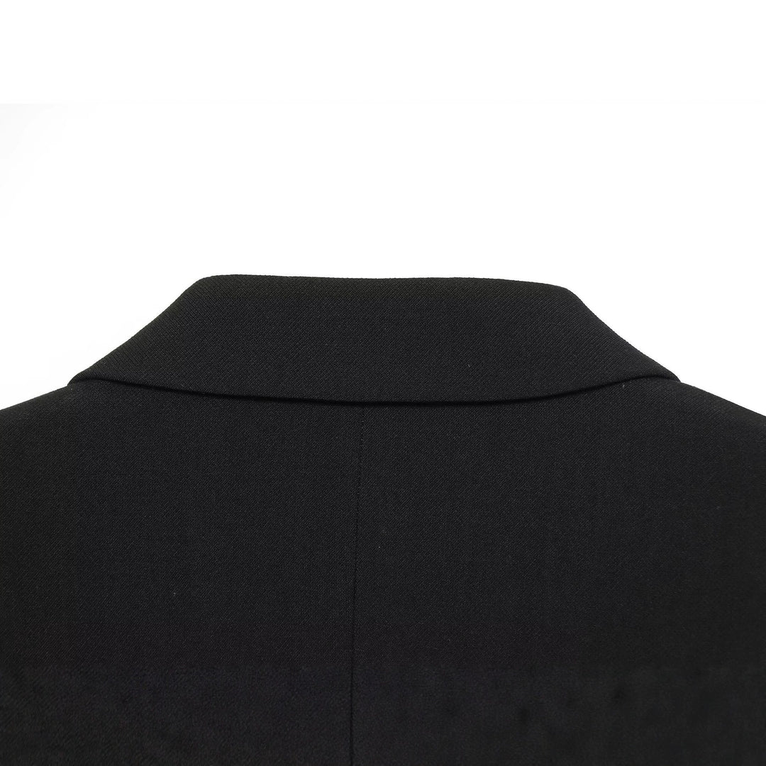 Women Single-Breasted Short Blazer with Notch Lapels, Structured Fit and Flap Pockets Amarae