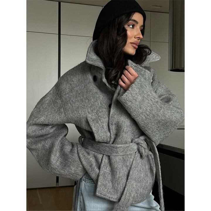 Women's Oversize Short Coat made of Wool Blend with Ties and Stand-Up Collar Amarae