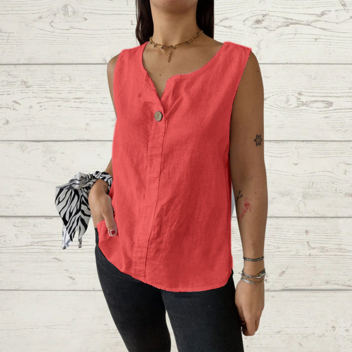 Casual shirt for women in lightweight linen fabric with button details Chic und Stil