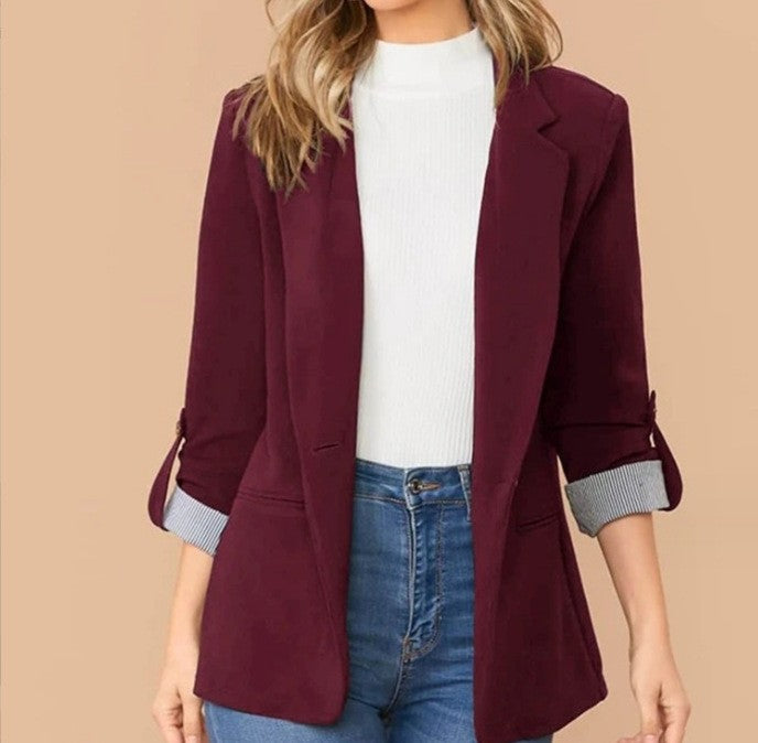 Elegant and versatile blazer jacket for women with rolled-up sleeves Lune London