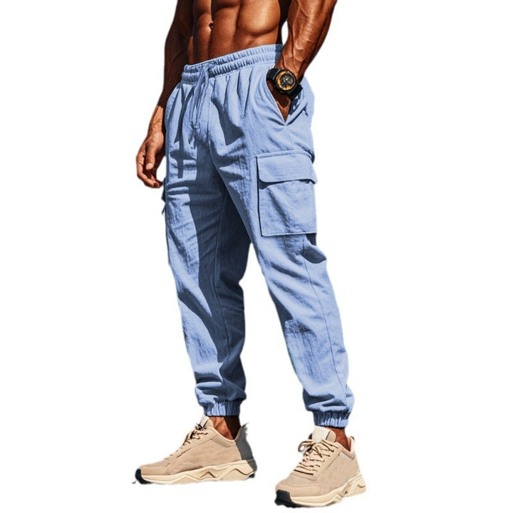 Men's cargo training pants with elastic waistband and practical side pockets Lune London