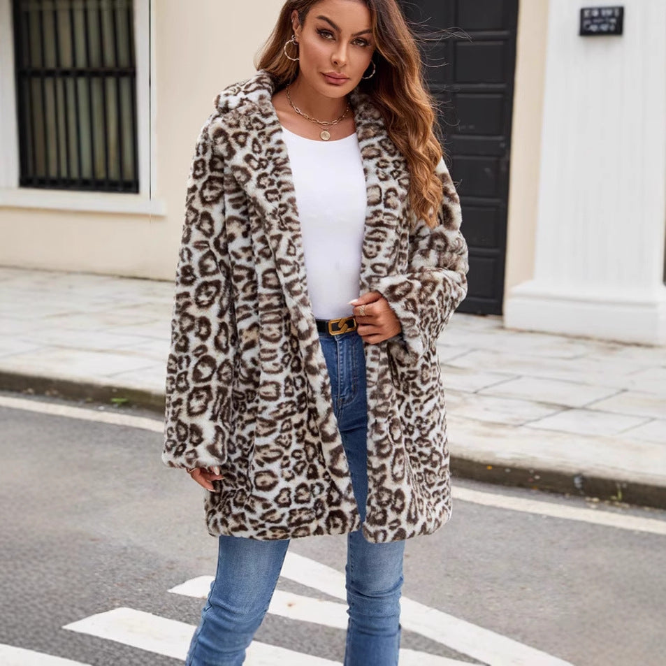 Ladies Fashionable Leopard Fur Coat Amarae