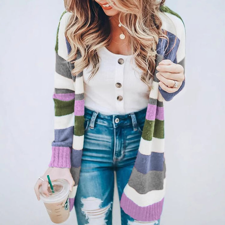 Cardigan tricoté décontracté pour femmes avec des rayures modernes Chic & Stil