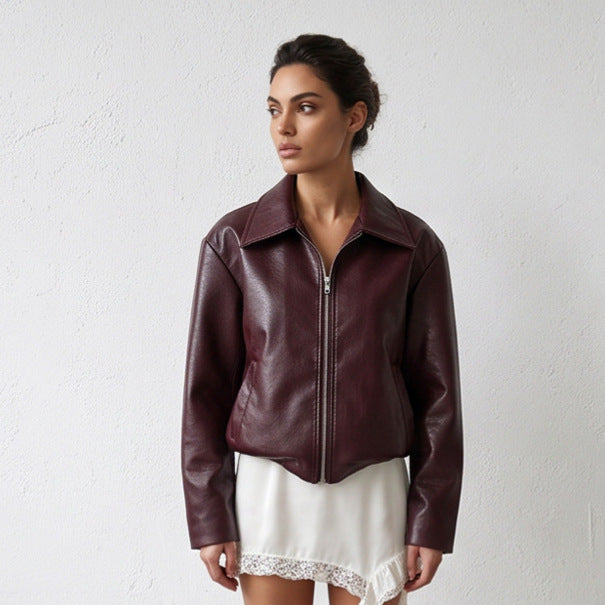 Women's short jacket made of vegan smooth leather look with pointed shirt collar and front zipper Amarae