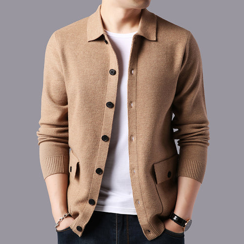 Casual cardigan for men with practical pockets and a button closure Amarae