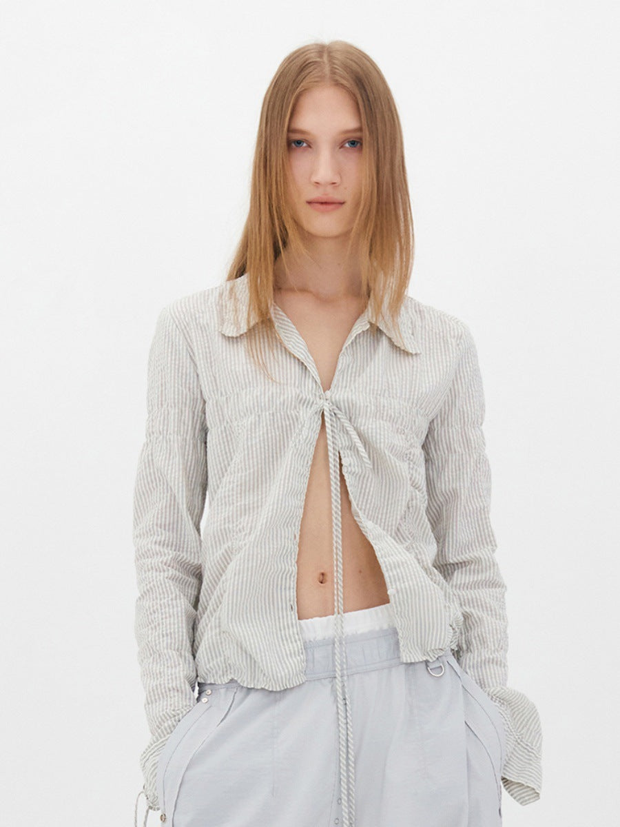 Blouse de lingerie pour femmes avec volants et coupe ajustée Chic & Stil