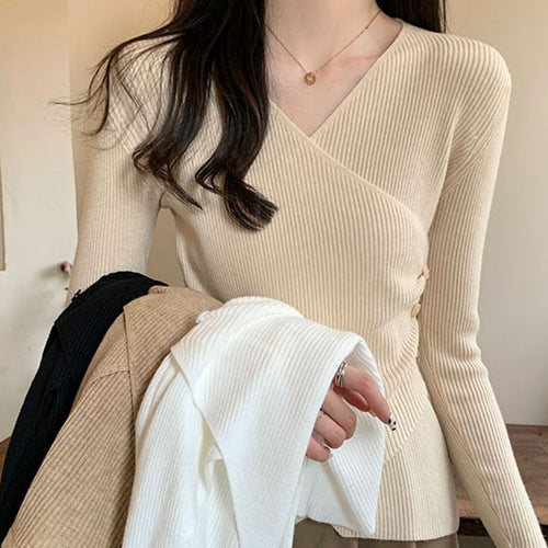 Wrap sweater for women with a fine rib design and button details Amarae
