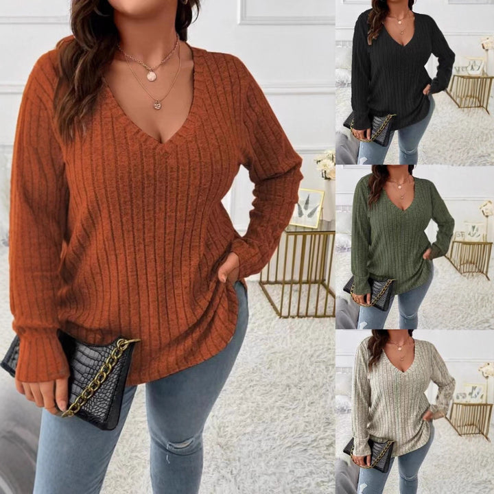 Ladies long sleeve V-neck T-shirt with fine ribbed structure Lune London