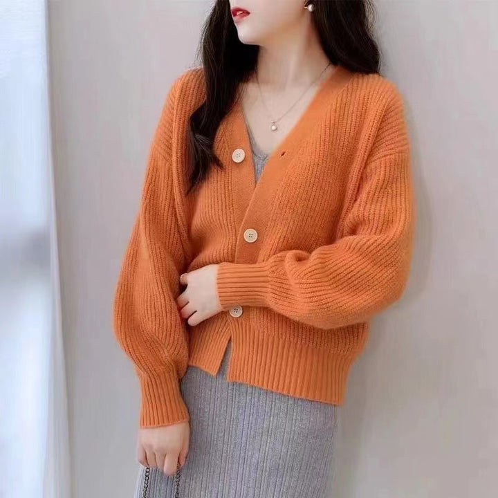 Women casual cardigan with V-neck and large buttons Lune London