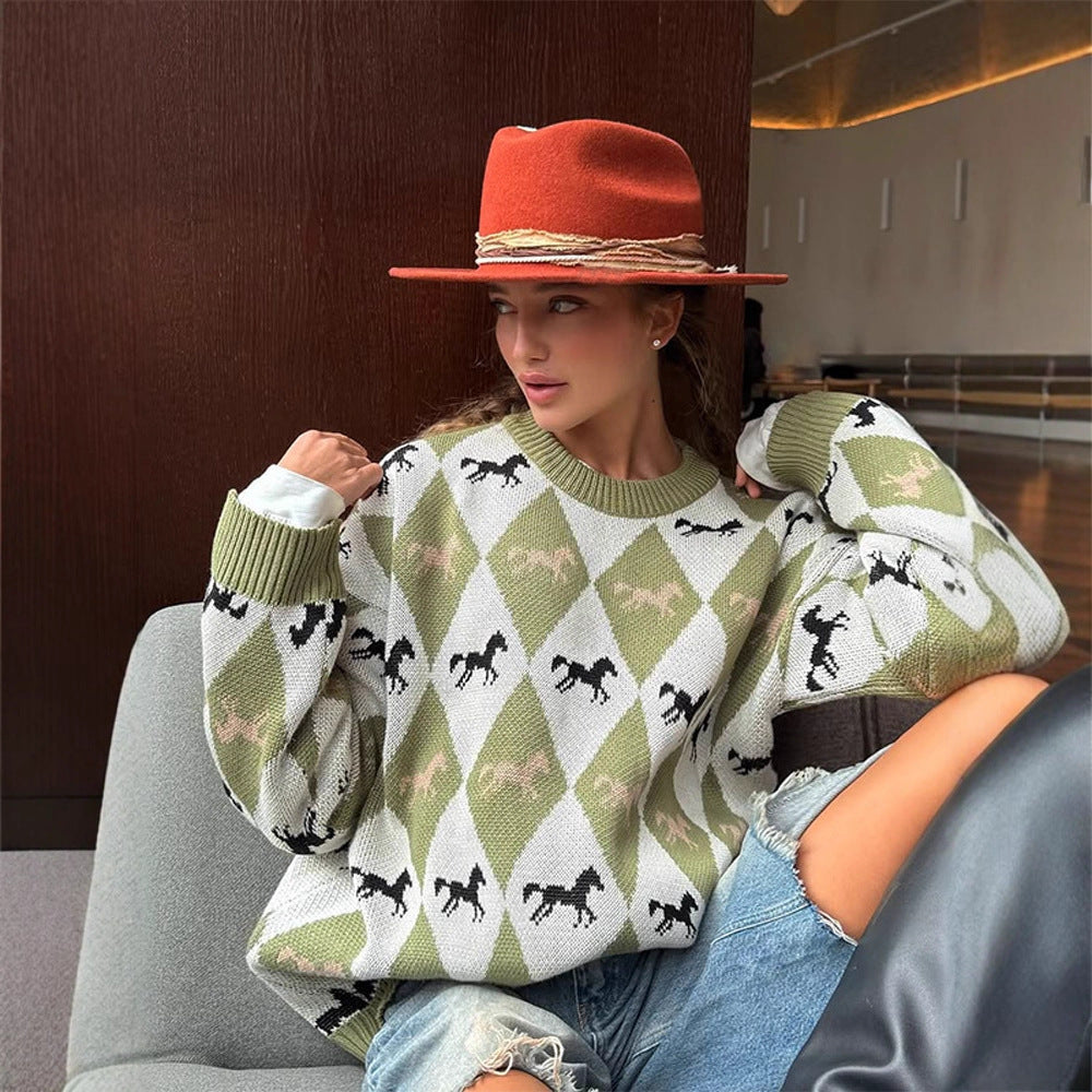 Women's Oversize Knitted Sweater with Argyle Pattern and Horse Motif Amarae