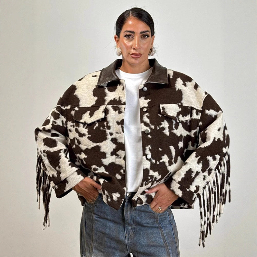 Ladies short jacket in cow print with fringes, faux fur look and leather collar Amarae