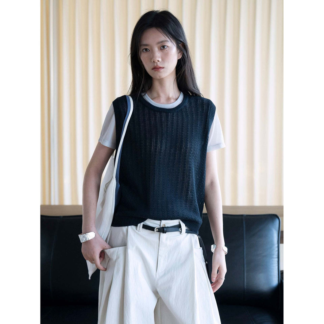 Ladies Sleeveless Fine Knit Top with Textured Stitch Look Amarae