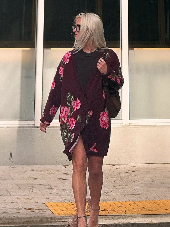 Women’s oversized knit cardigan with floral jacquard and deep V-neck Amarae