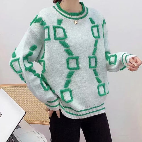 Ladies Fashion Sweater with Geometric Pattern Amarae