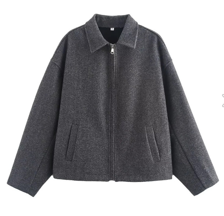 Fashionable short jacket for women with casual fit Lune London