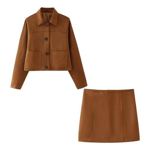 Trendy suede jacket for women with practical pockets and elegant details Amarae