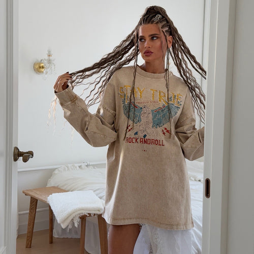 Oversized sweatshirt for women with graphic print and relaxed fit Amarae