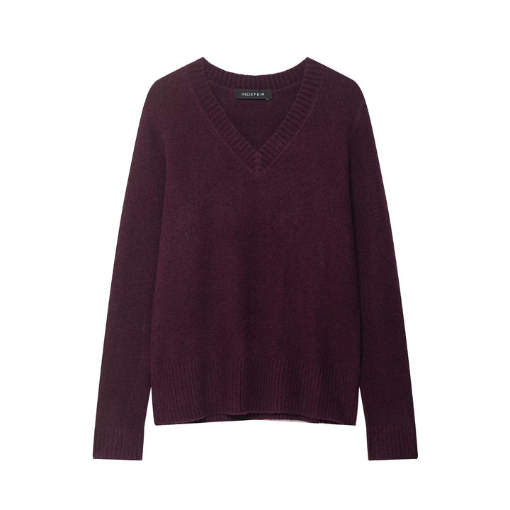 Women's sweater with V-neck and soft material Lune London