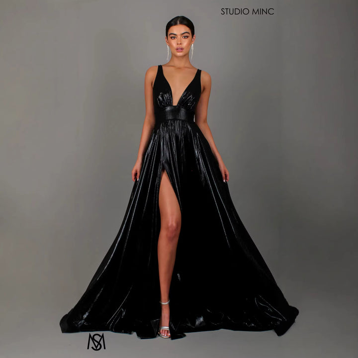 Ladies glamorous evening dress Lune London