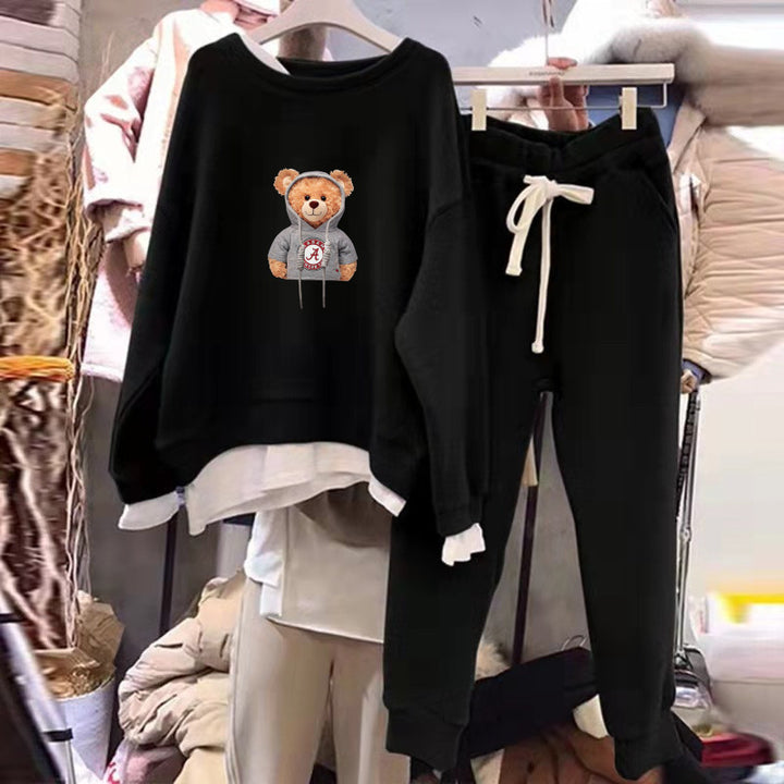 Women's Leisure Lounge Set with Bear Motif and Casual Cut Chic & Stil