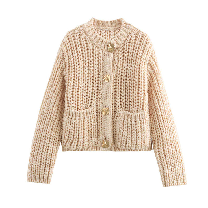 Chunky knit cardigan for women with large buttons and practical pockets Lune London