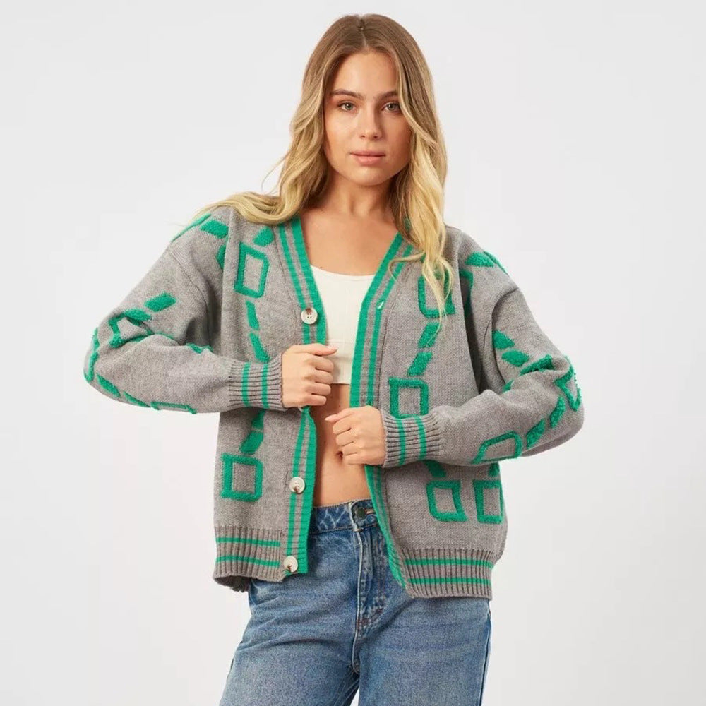 Cardigan pour femmes avec motif géométrique coloré et détails de boutons Chic & Stil