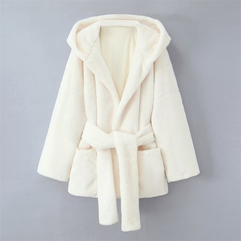 Cozy fleece jacket for women with hood and belt Lune London