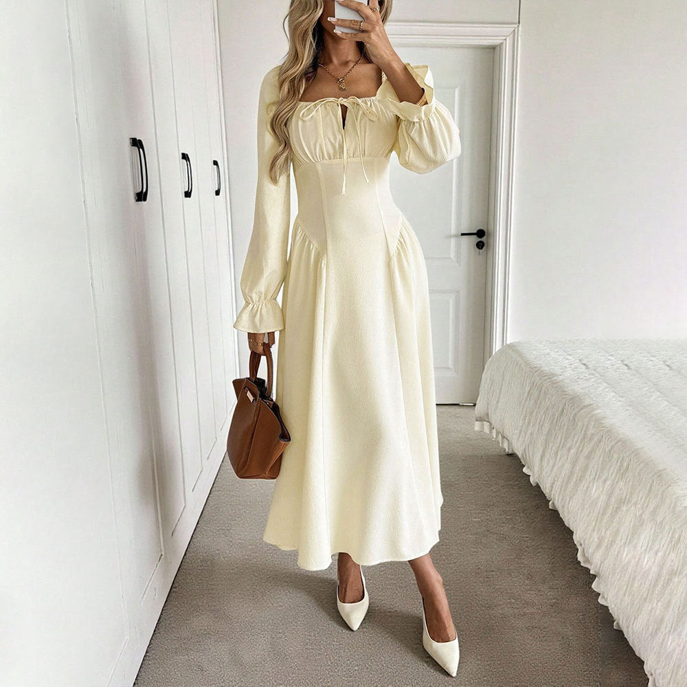 Robe maxi élégante pour femmes avec cordon sophistiqué et manches bouffantes Chic & Stil
