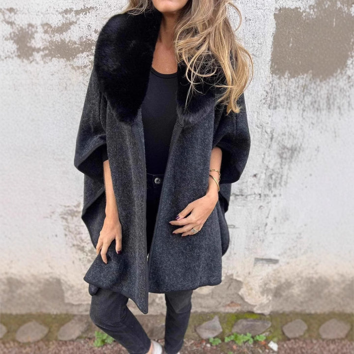 Ladies Elegant Wool Jacket with Luxurious Chic Faux Fur Collar