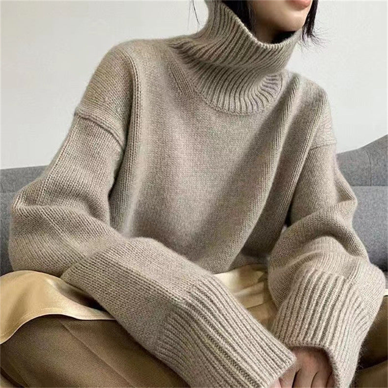 Ladies Cozy Turtleneck Sweater in Soft Knit Lune London