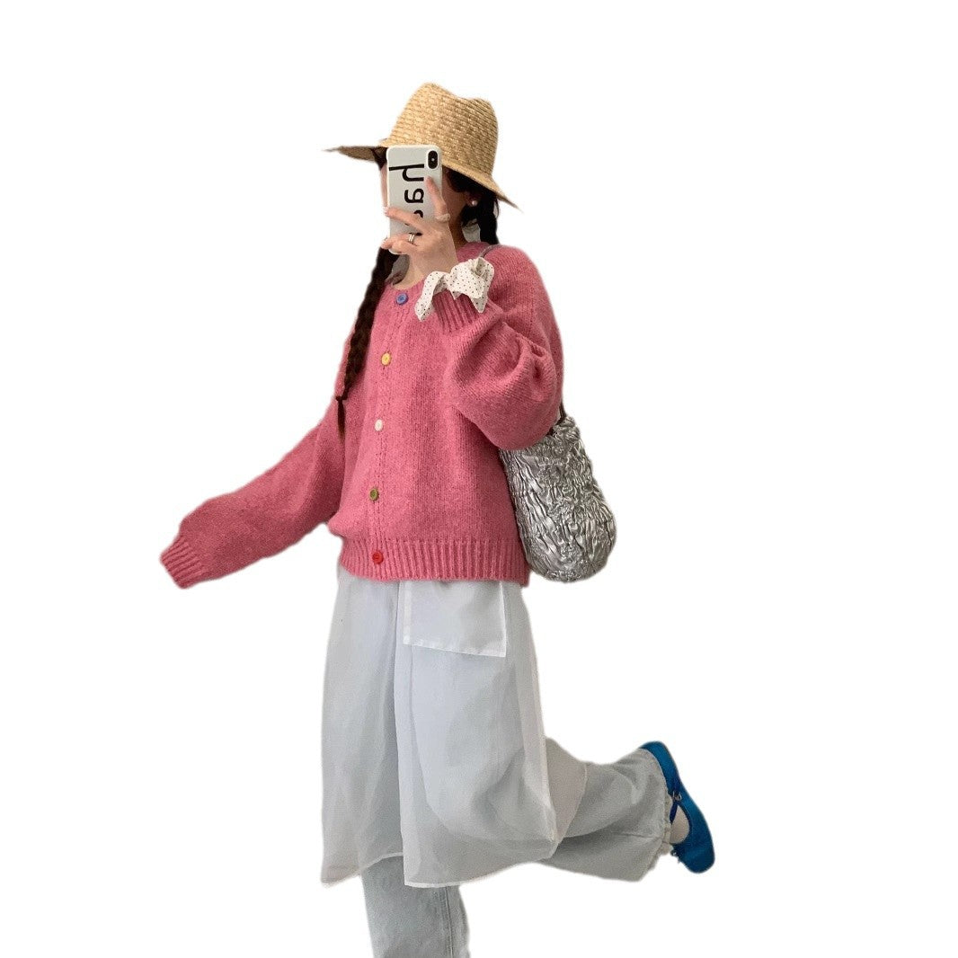 Ladies Comfortable Knit Pullover with Colorful Buttons and a Casual Fit Lune London