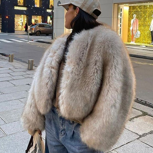 Ladies Chic and Cozy Faux Fur Jacket Amarae
