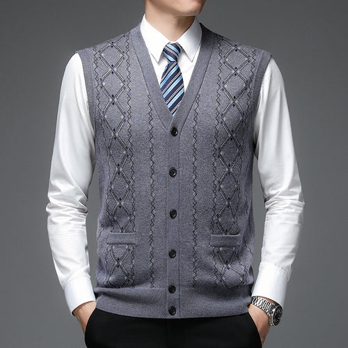 Elegant knitted vest for men with diamond pattern and shawl collar Amarae