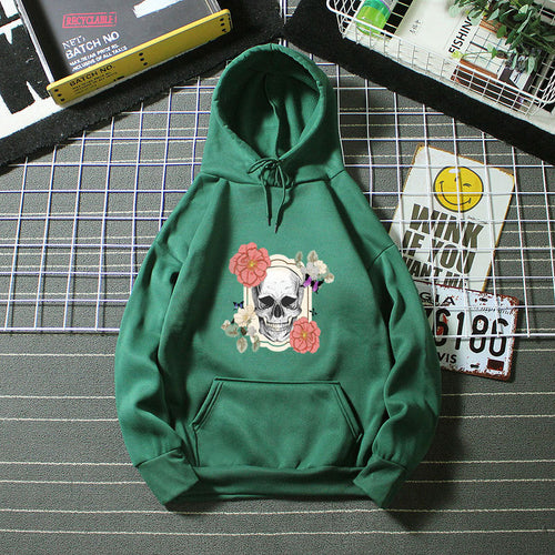 Women's hoodie with creative skull and flower design Chic & Stil