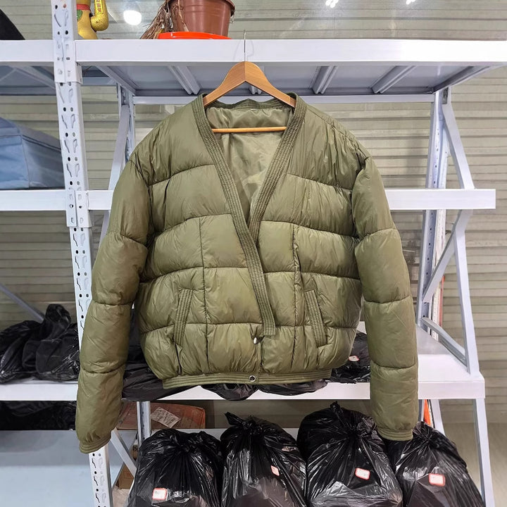 Quilted transition jacket for women with a trendy cut and practical pockets Lune London