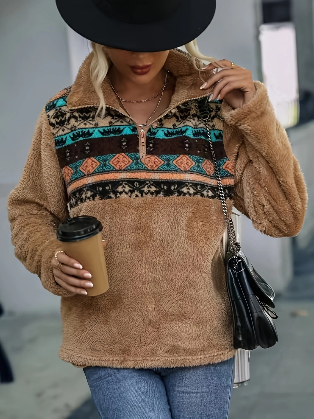 Fleece pullover for women with floral pattern and practical half-zip Lune London
