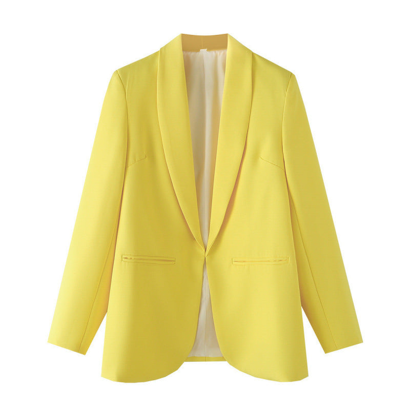 Ladies elegant blazer with unique cut and pockets Lune London