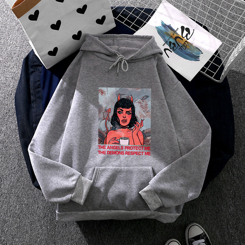 Women's hoodie with creative graphic print Chic & Stil
