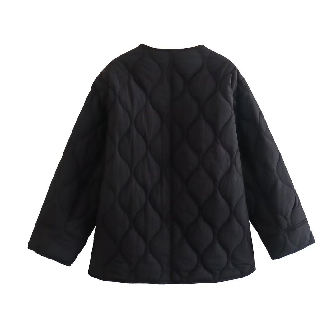 Ladies quilted transition jacket with modern pockets and elegant design Lune London