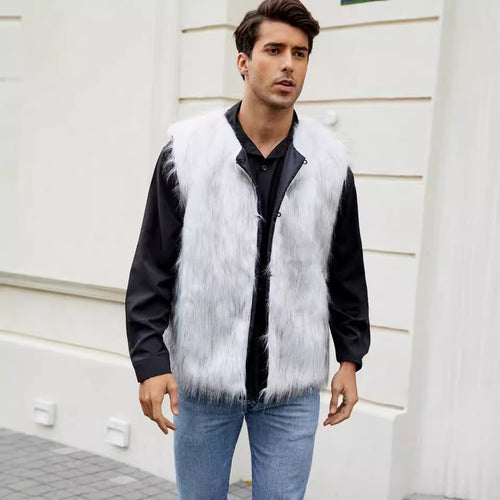 Men's faux fur vest with modern cut and practical pockets Amarae