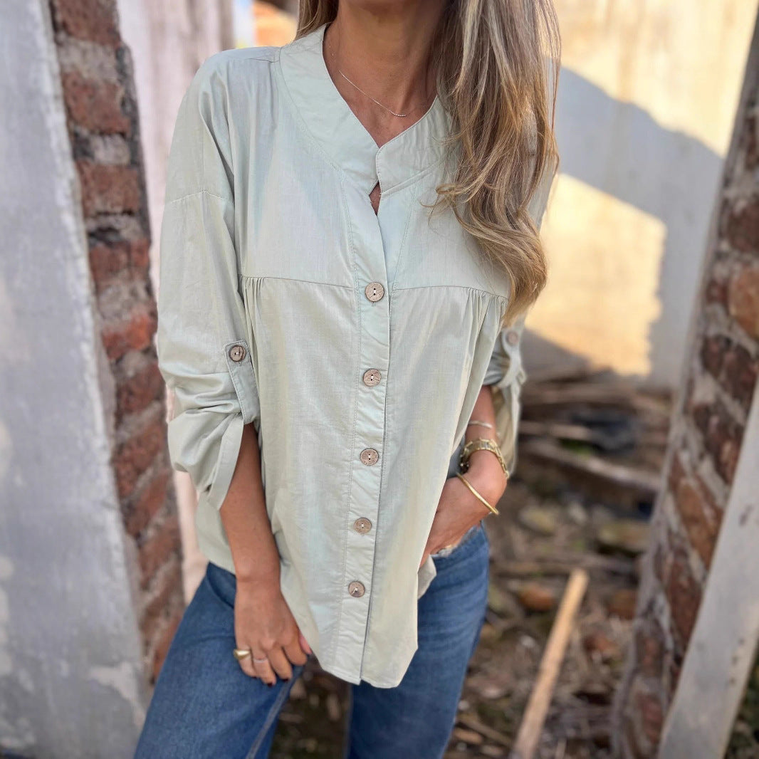 Cotton blouse for women with button closure and comfortable fit Amarae