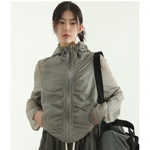 Veste courte aérienne pour femmes avec taille ajustable Chic & Stil