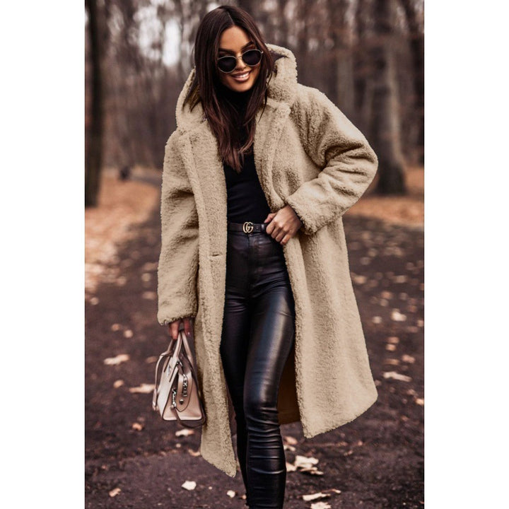 Cozy fleece coat for women with hoodie and practical pockets Lune London