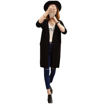 Knit cardigan for women with fashionable V-neck and relaxed fit Lune London
