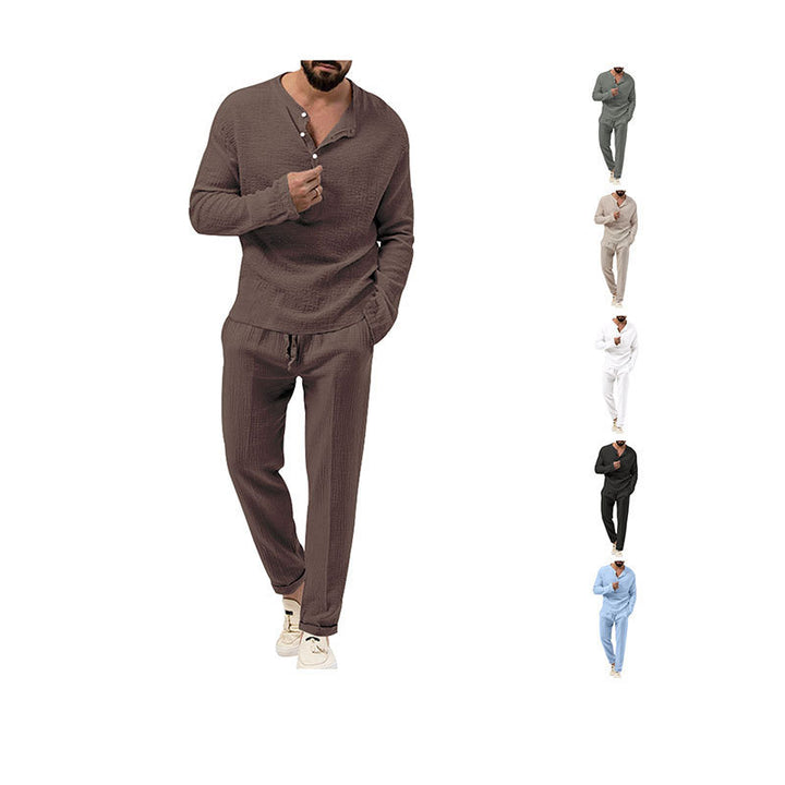 Men's loungewear set with breathable top and comfortable capri pants Lune London