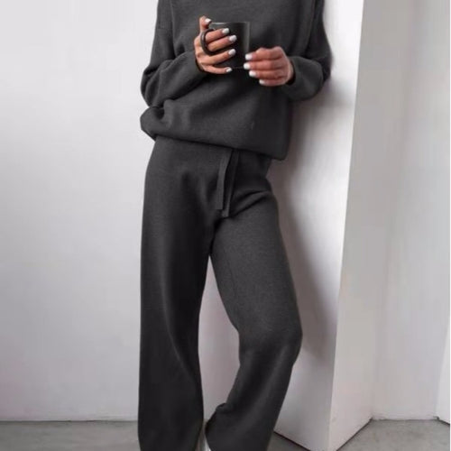 Cozy knit lounge set for women with wide pants and elegant round neck Amarae